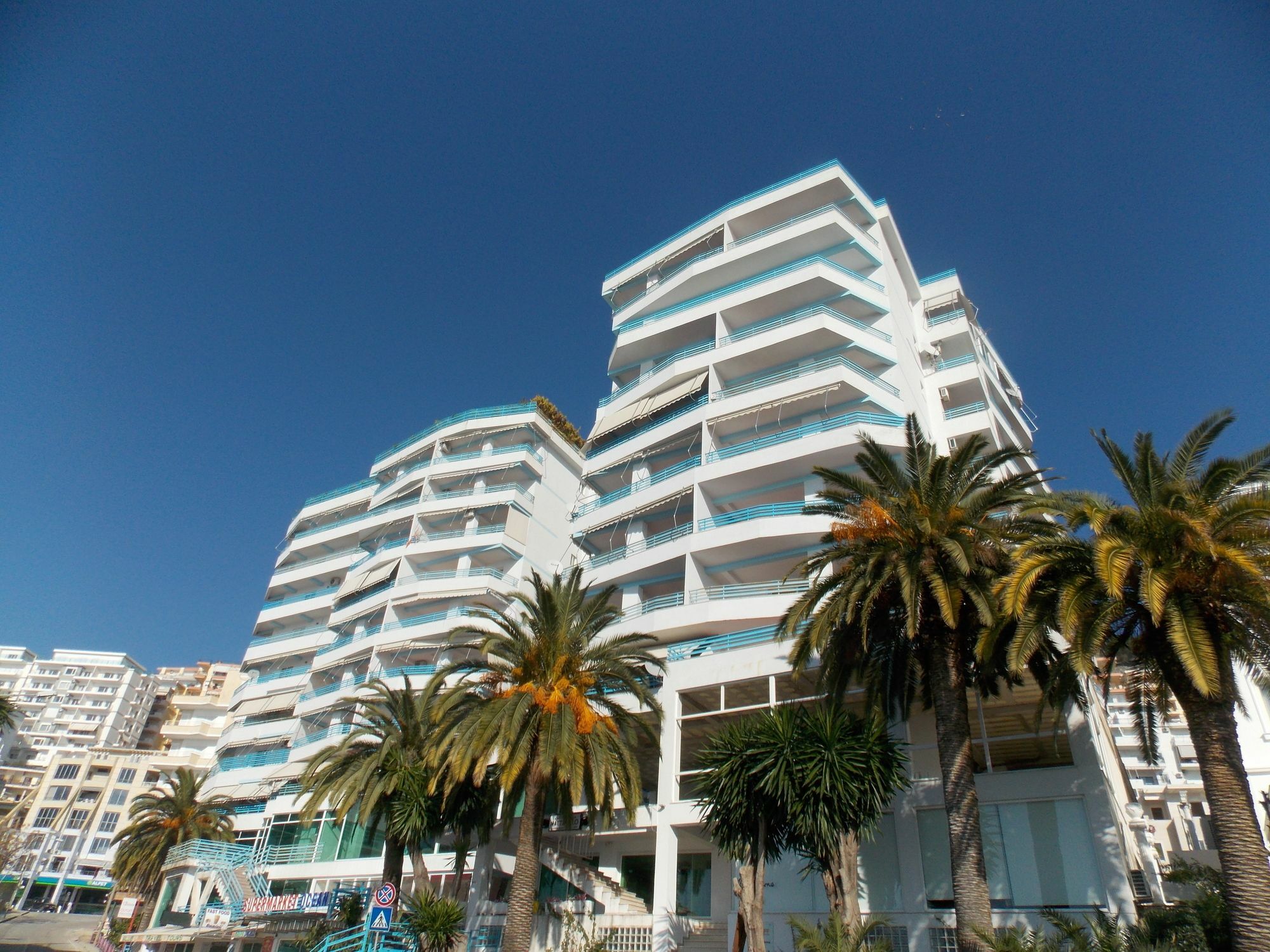 Hotel Serxho Sarandë Exterior foto